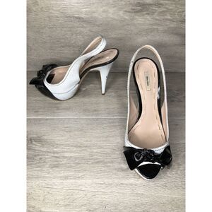 miu miu Great Labels White Patent Black Bow Peep Slingback Heels Women Sz 37EU/6